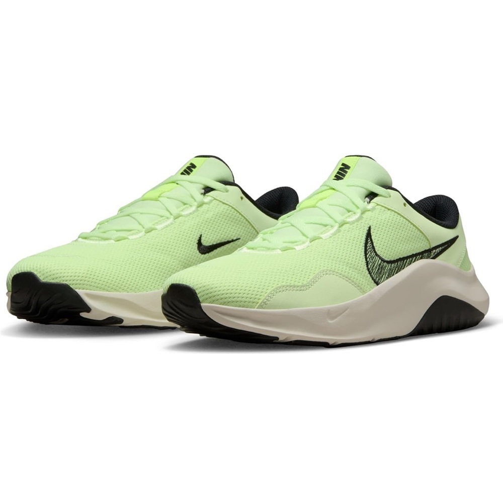 Men's Nike Legend Essential 3 NN Sneakers